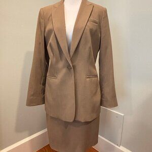 Calvin Klein Women's Skirt Suit--Taupe--Size 6